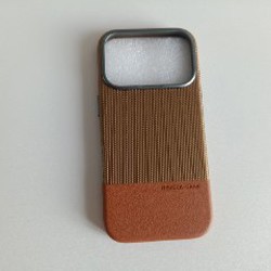Чехол на iPhone 17 - фото 4