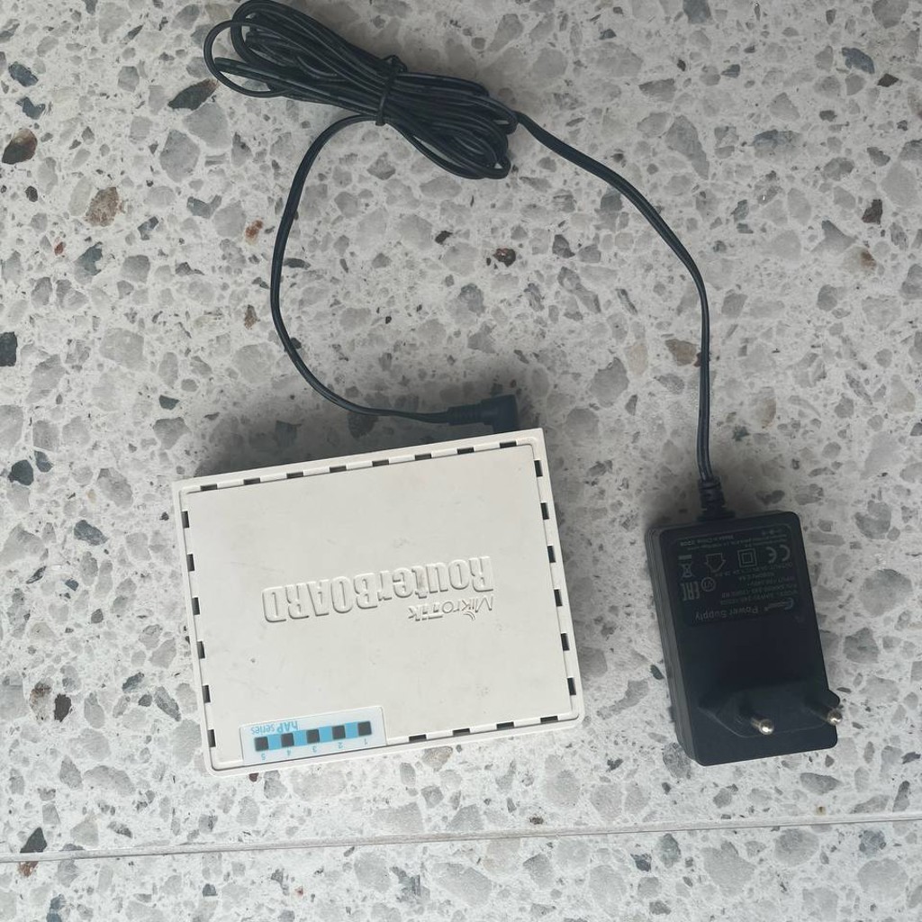 Mikrotik hAP ac lite
