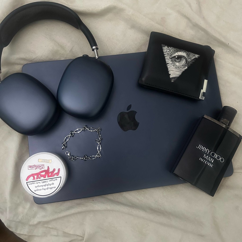 MacBook Air M4