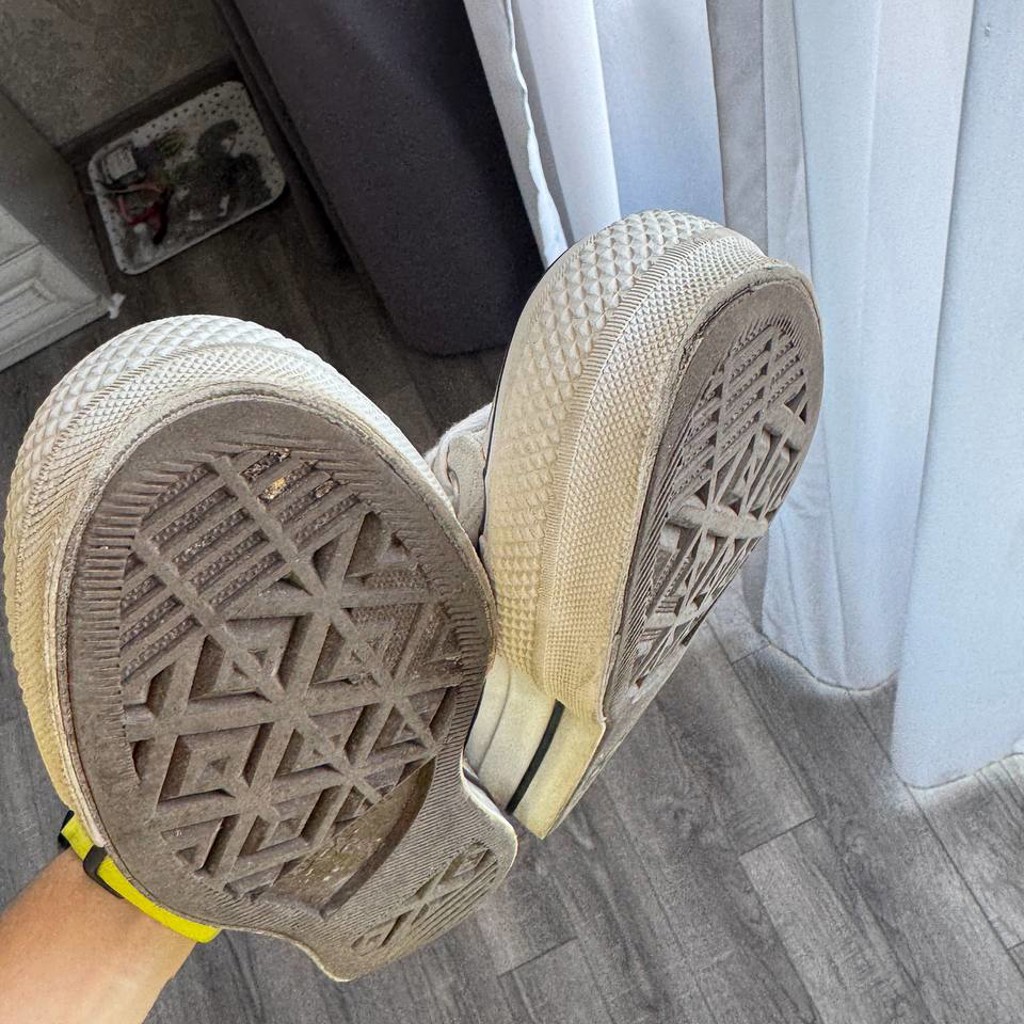 Converse на платформе