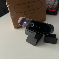 Вебкамера Logitech Brio - фото 1