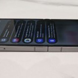Samsung Galaxy Z Flip 6 - фото 4