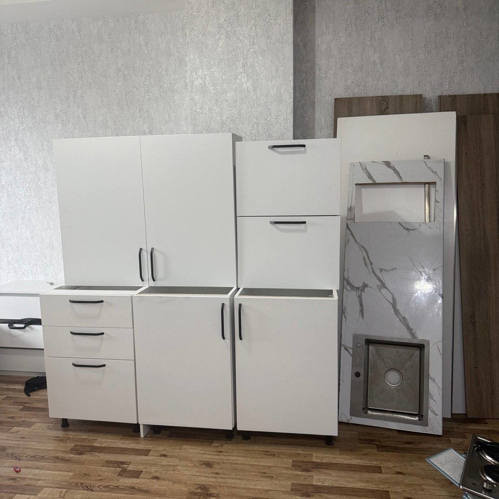 Кухня с оборудованием