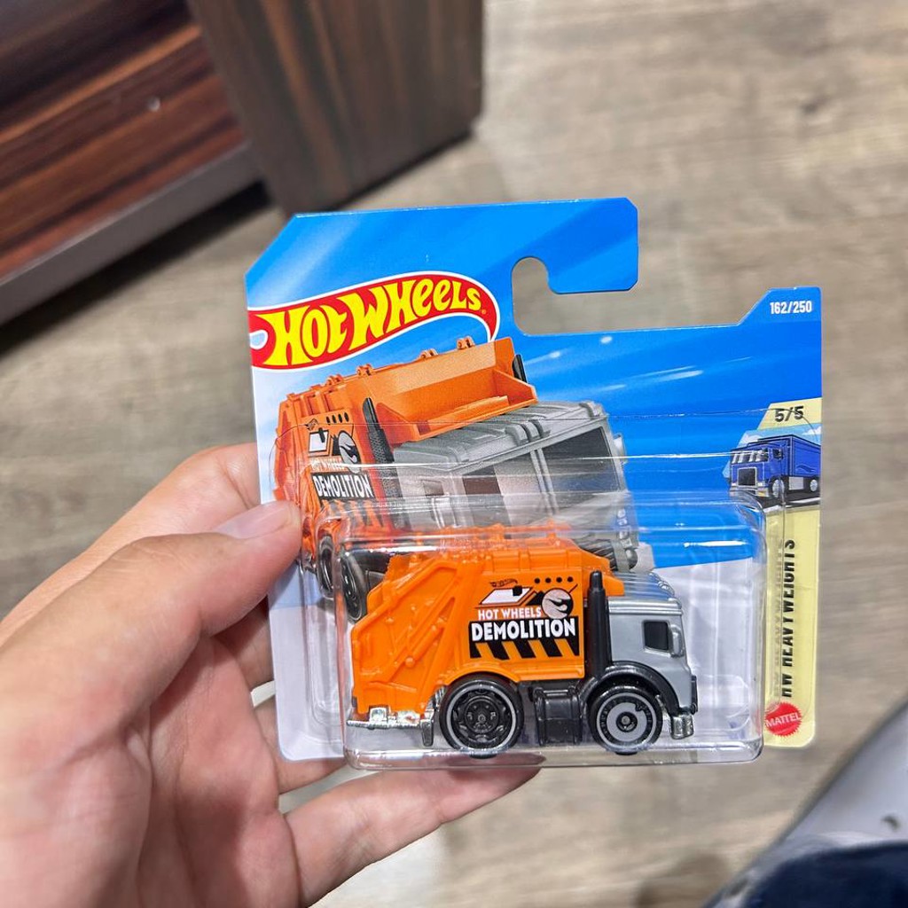 Машинка Hot Wheels