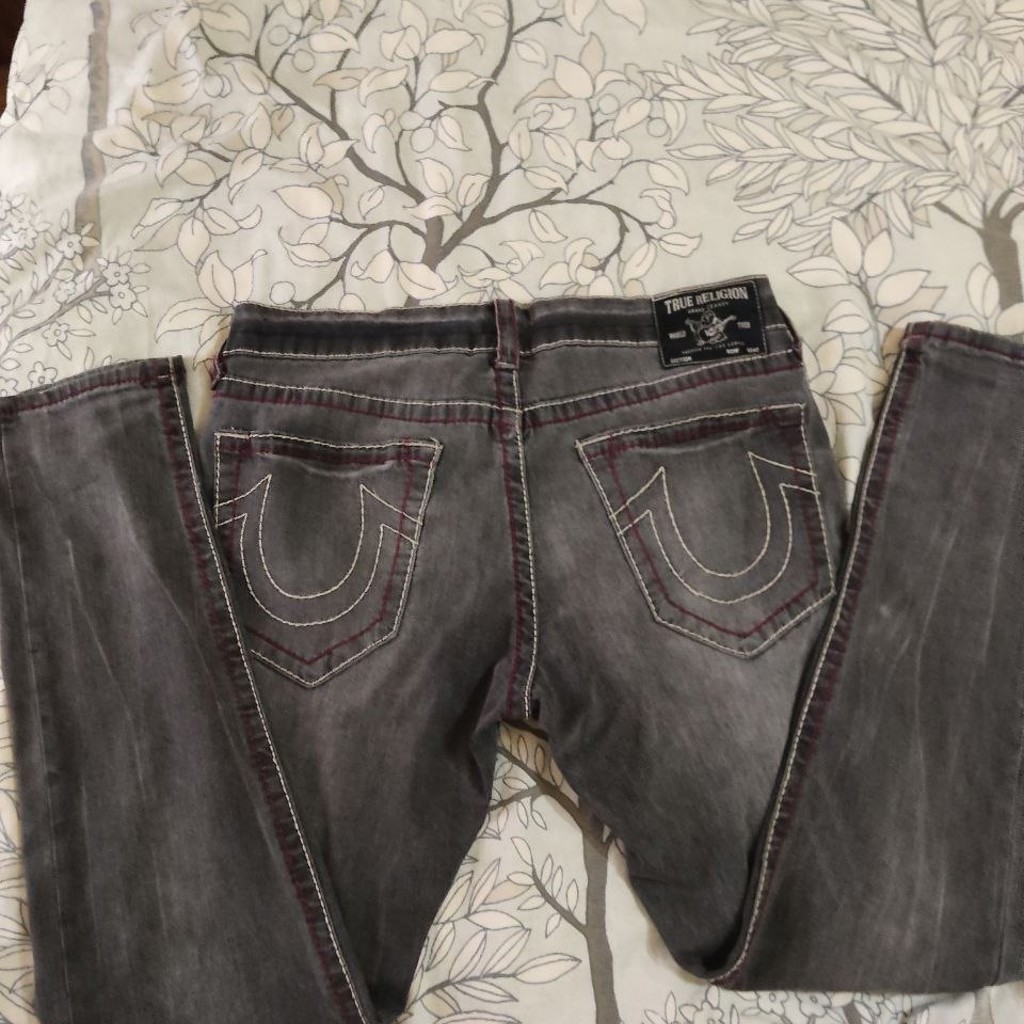 Джинсы True Religion
