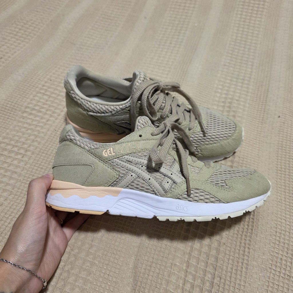 Кроссовки ASICS Gel-Lyte V