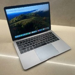 MacBook Air 2018 - фото 2