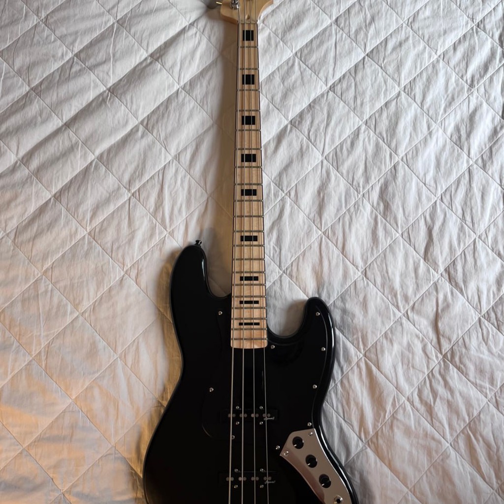 Бас-гитара Harley Benton JB-75MN Black Vintage Series