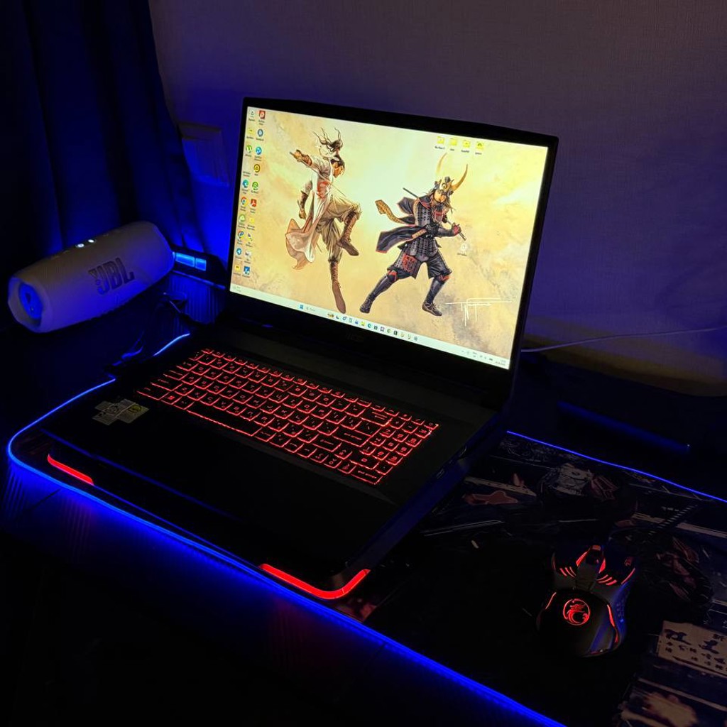 Ноутбук игровой MSI Katana GF76