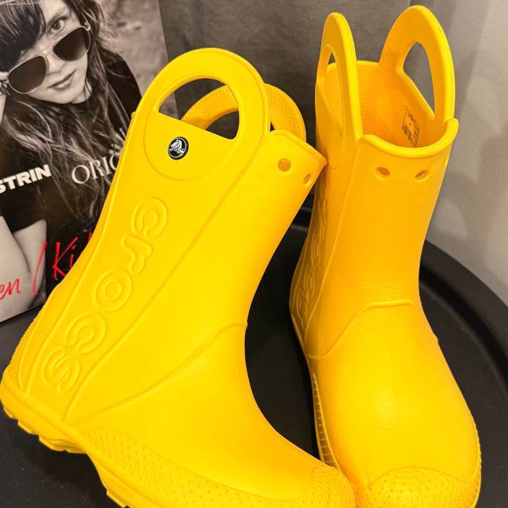 Crocs J2