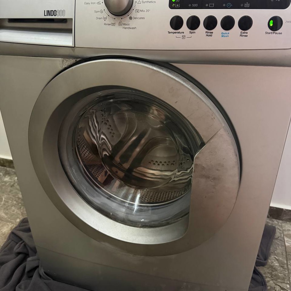 Стиральная машина Zanussi Lindo 300