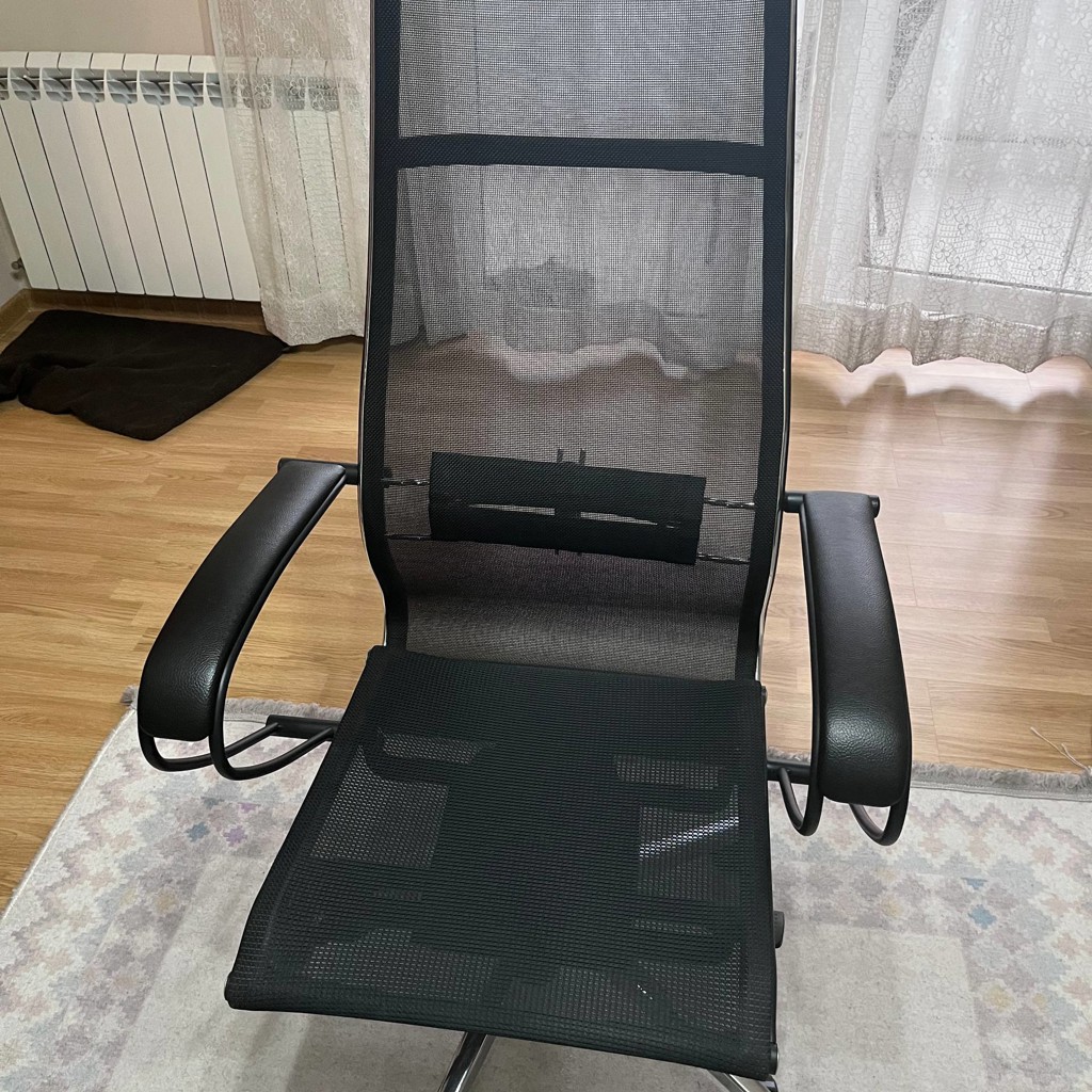 Компьютерное кресло
