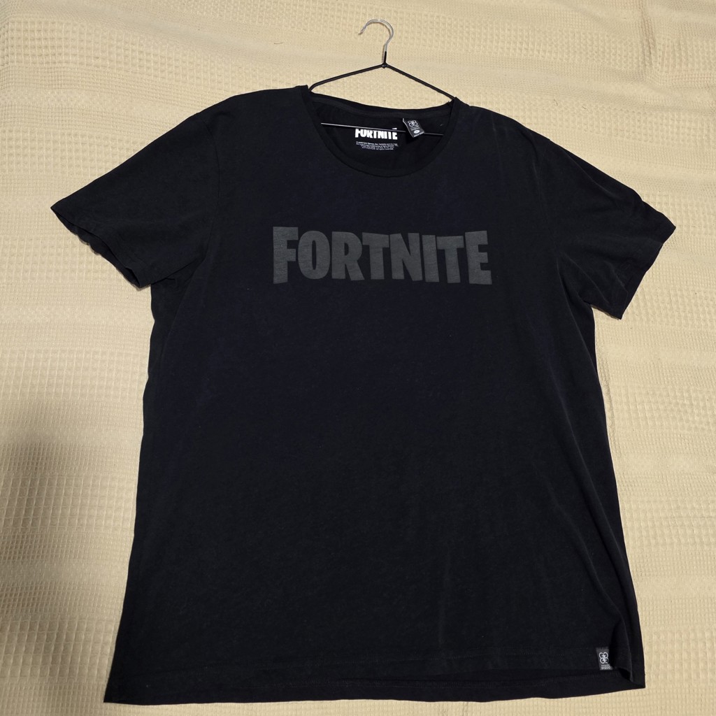 Футболка Fortnite