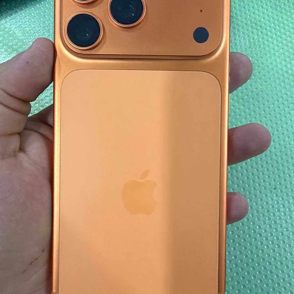 IPhone 17 Pro Max Синий