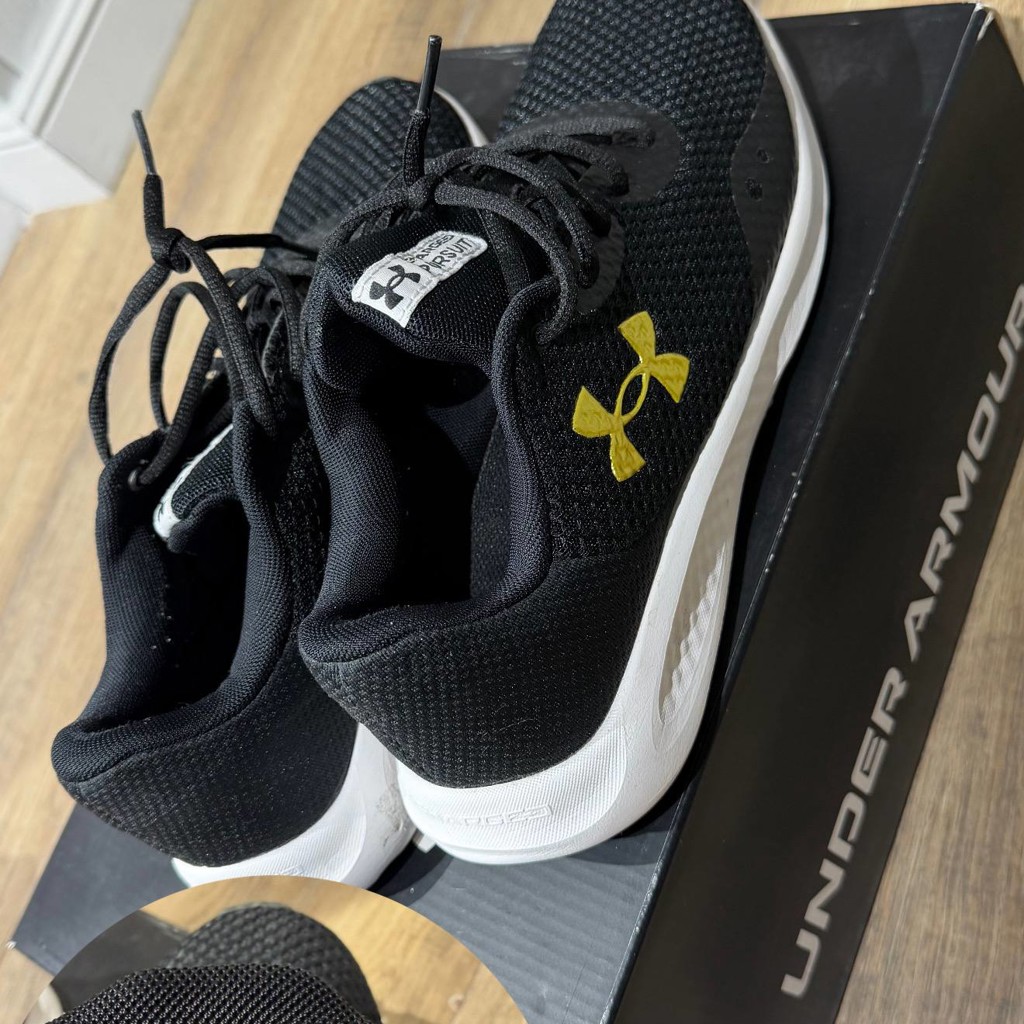 Кроссовки Under Armour