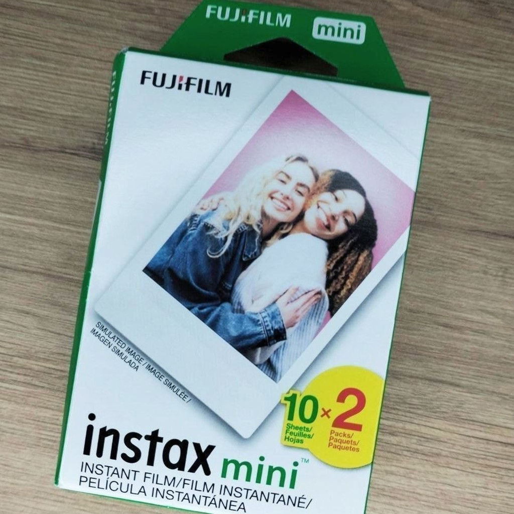 Картриджи для фотоаппаратов Fujifilm Instax Mini