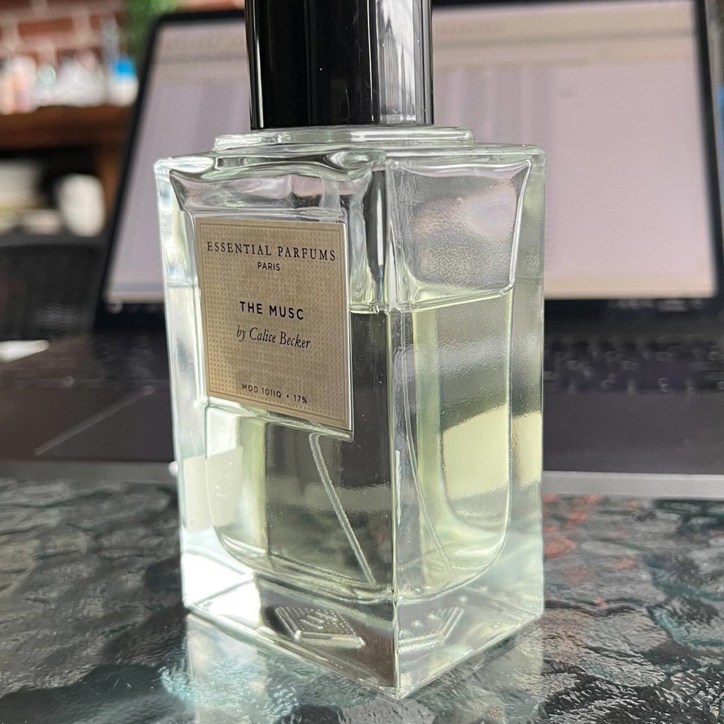 Парфюмированная вода The Musk E.P.