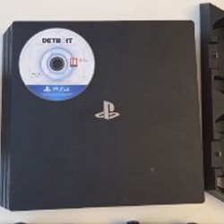 PS4 Pro - фото 2