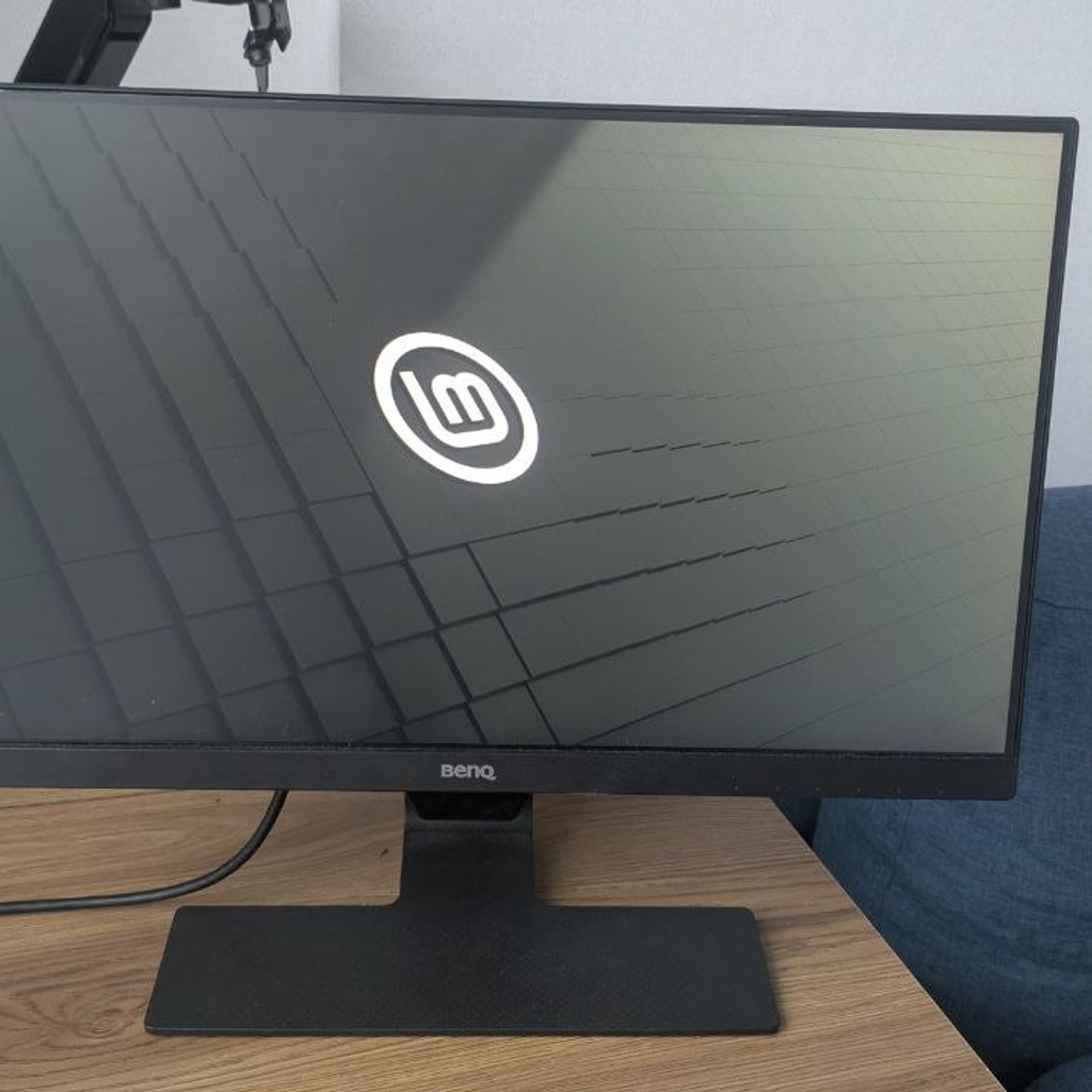 Монитор BenQ GW2280-T