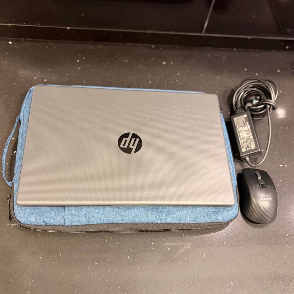 Ноутбук HP 250 G10