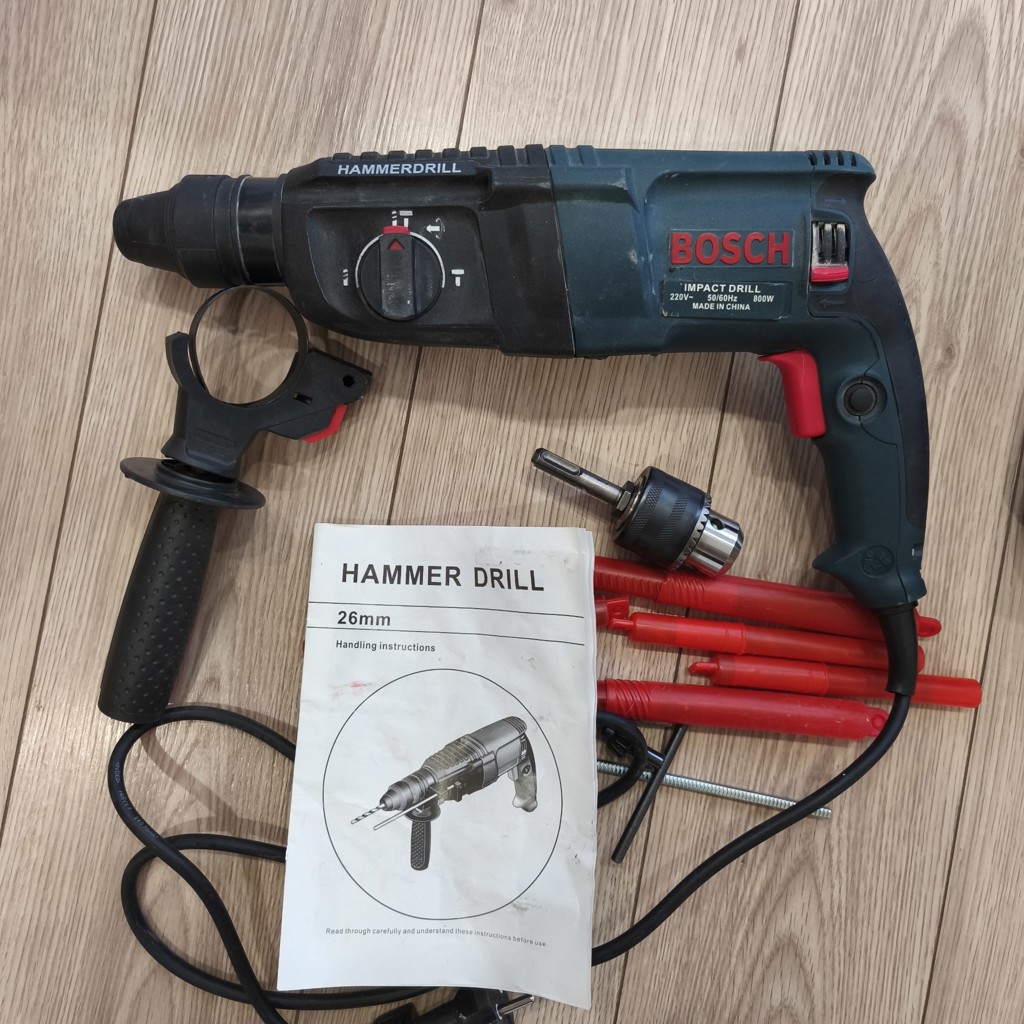 Перфоратор Bosch Hammer drill