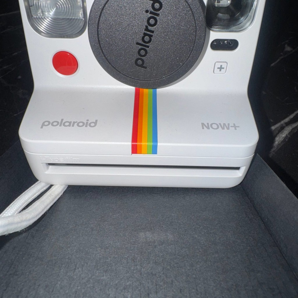 Фотоаппарат Polaroid Now+