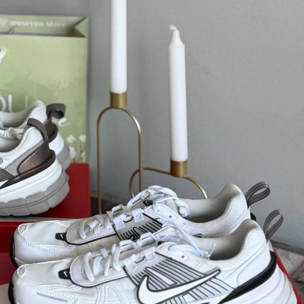 Кроссовки Nike б/у