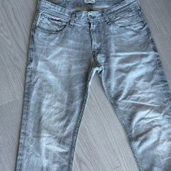 Джинсы Tommy Hilfiger - фото 6