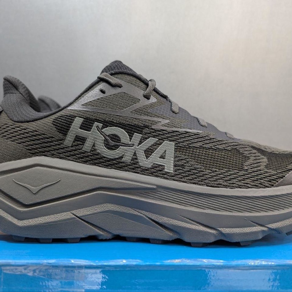 Кроссовки HOKA Challenger 8