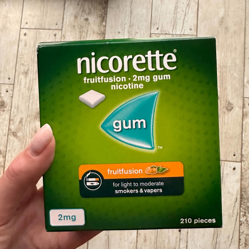 Никотиновые жевачки 2mg Nicorette
