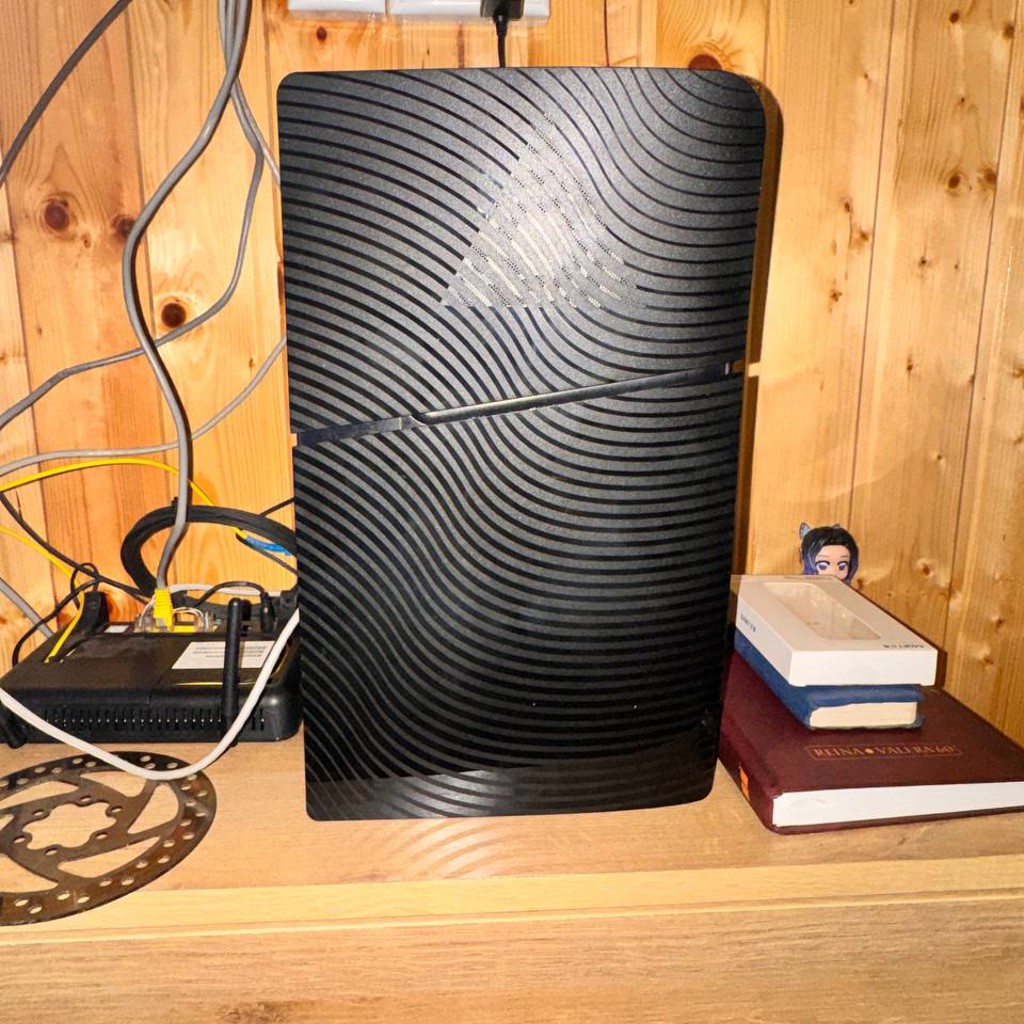 PS5 Slim (1TB Carbon Edition)