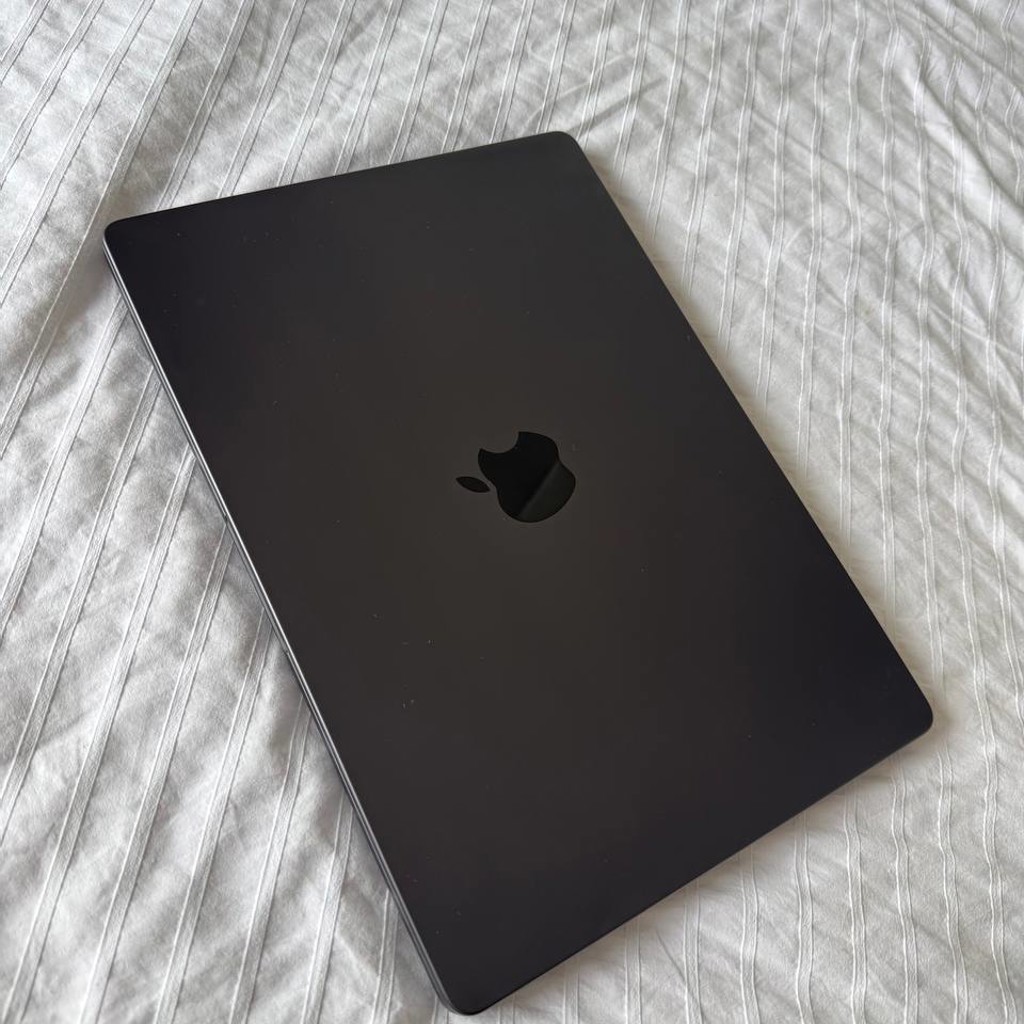 MacBook Pro M5