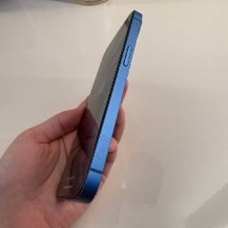 IPhone 13 - фото 3