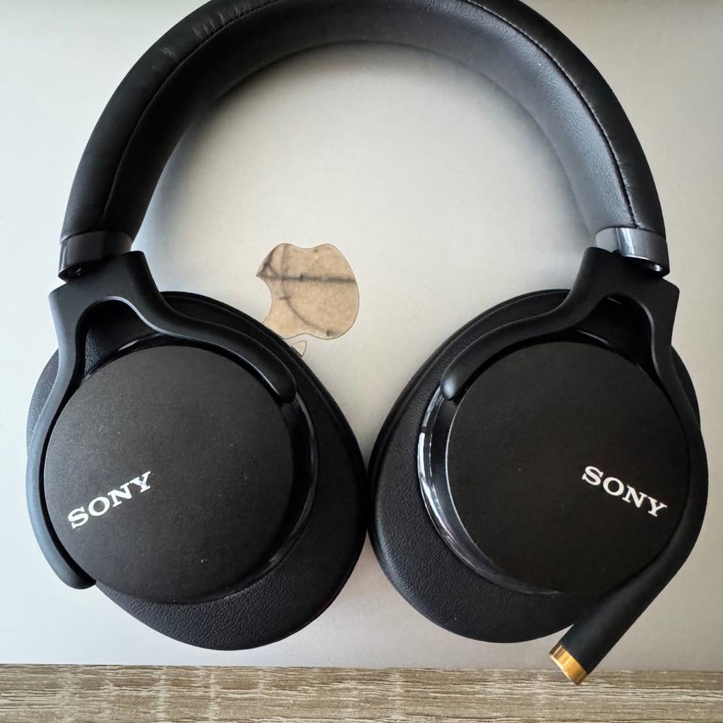 Sony MDR-1AM2