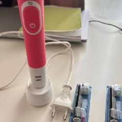 Электрическая зубная щётка Oral-B Braun - фото 2