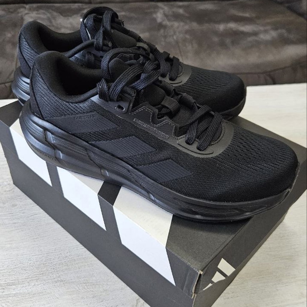Кроссовки Adidas