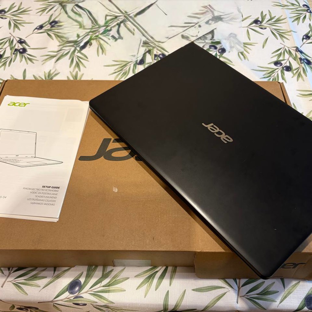 Ноутбук ASUS