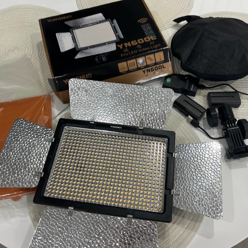 Комплект студийного LED-освещения