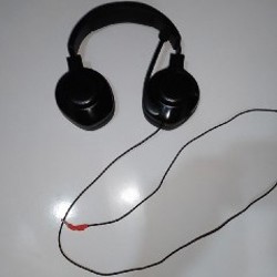 JBL Quantum 200 - фото 2