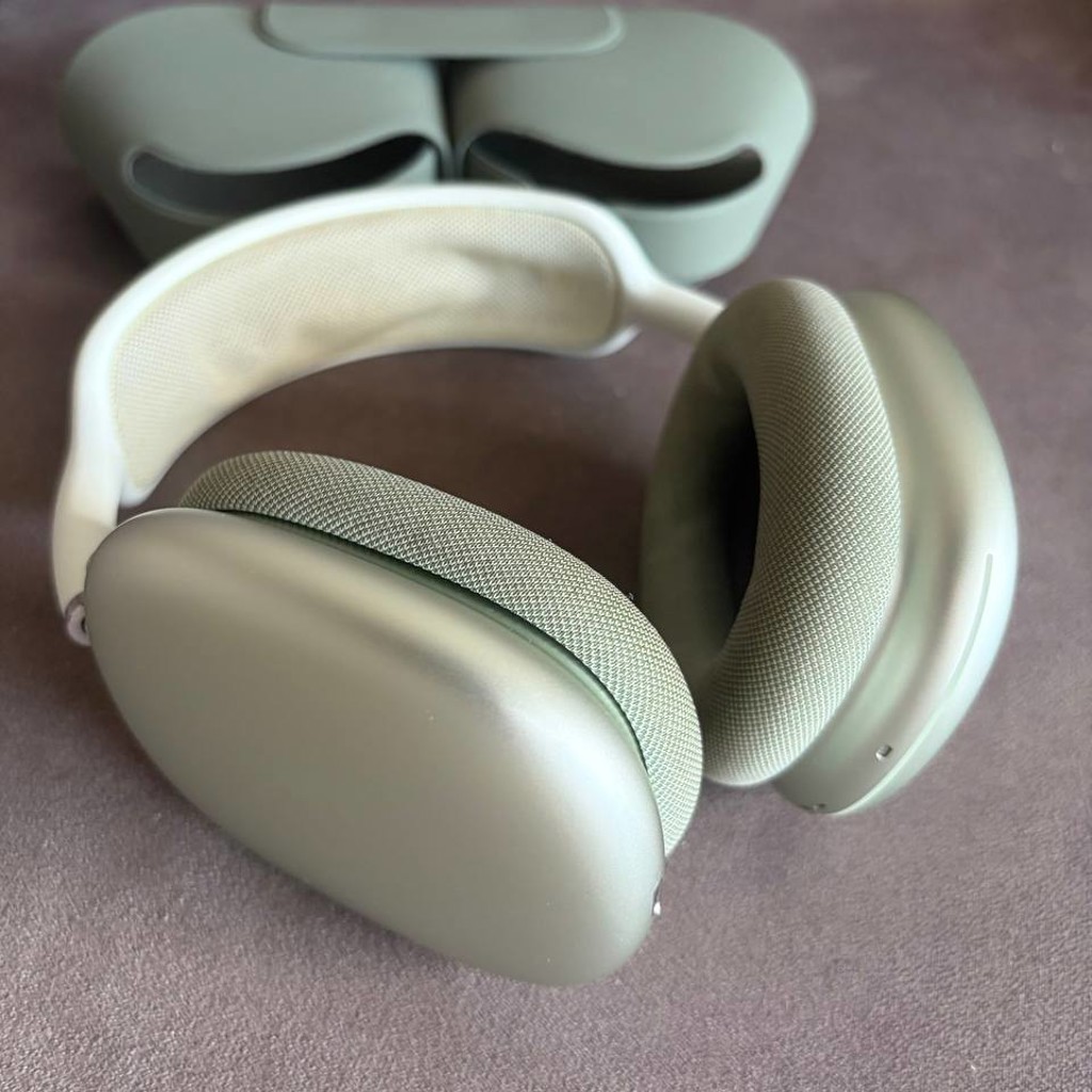 AirPods Max