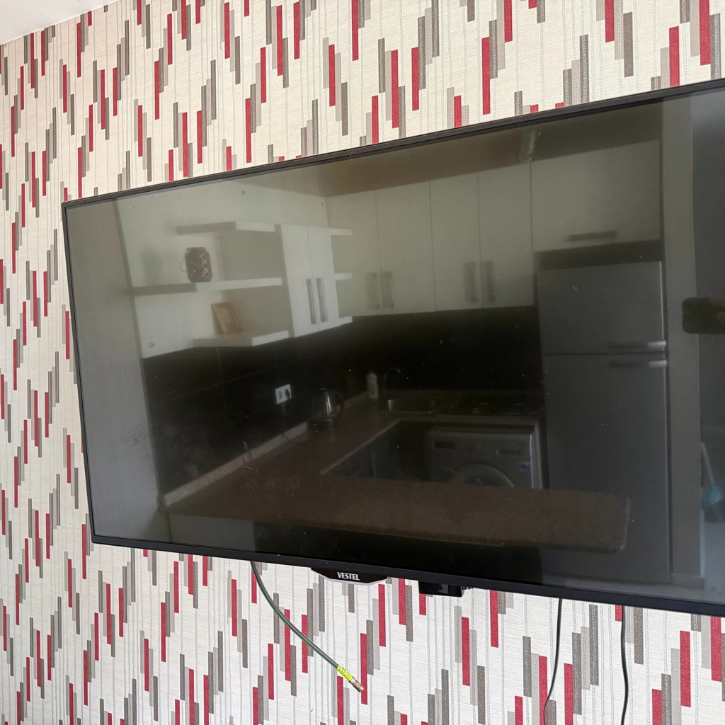 Телевизор 42 дюйма Vestel 3D SMART
