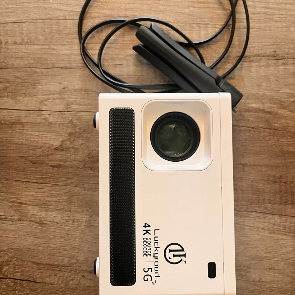Проектор HD&AI Smart Projector