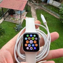Apple Watch SE 3 - фото 2