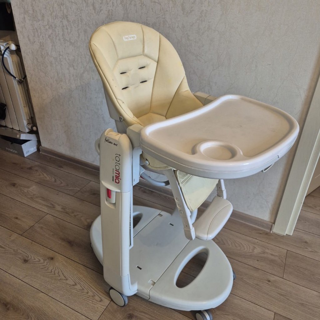 Стульчик Peg Perego Tatamia Follow Me 3 в 1