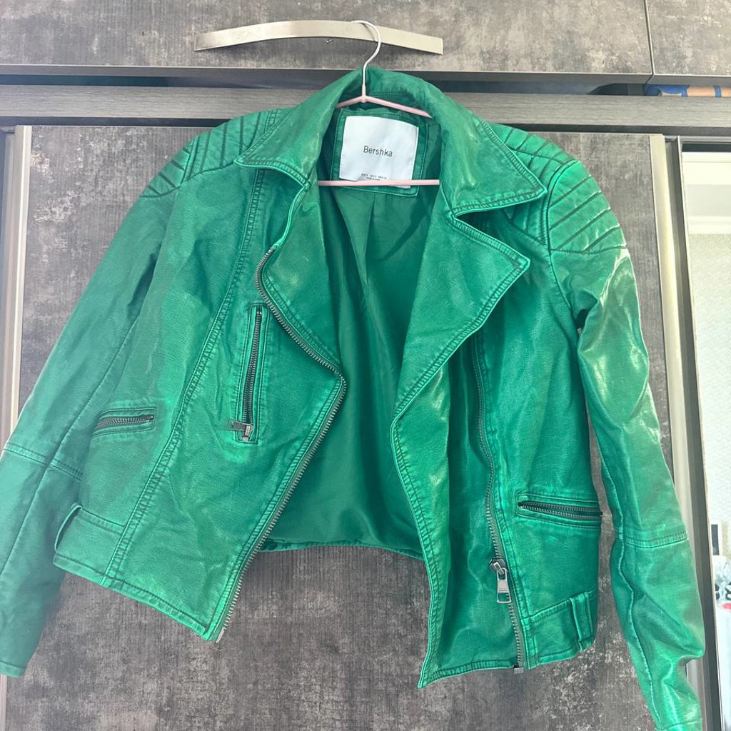 Кожанка Bershka