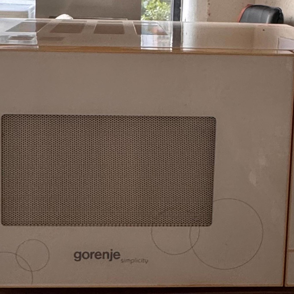 Микроволновка Gorenje SMO-23 DGW