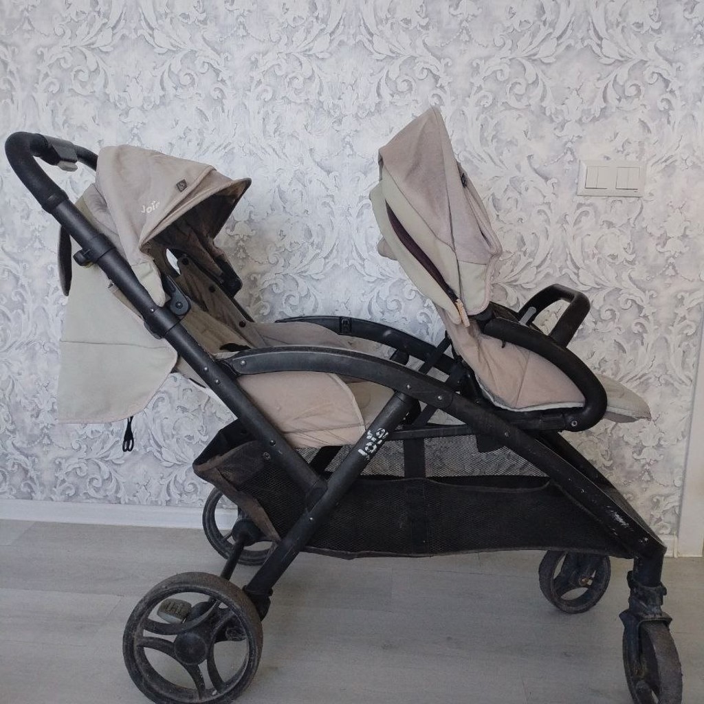 Коляска прогулочная Joie Evalite duo