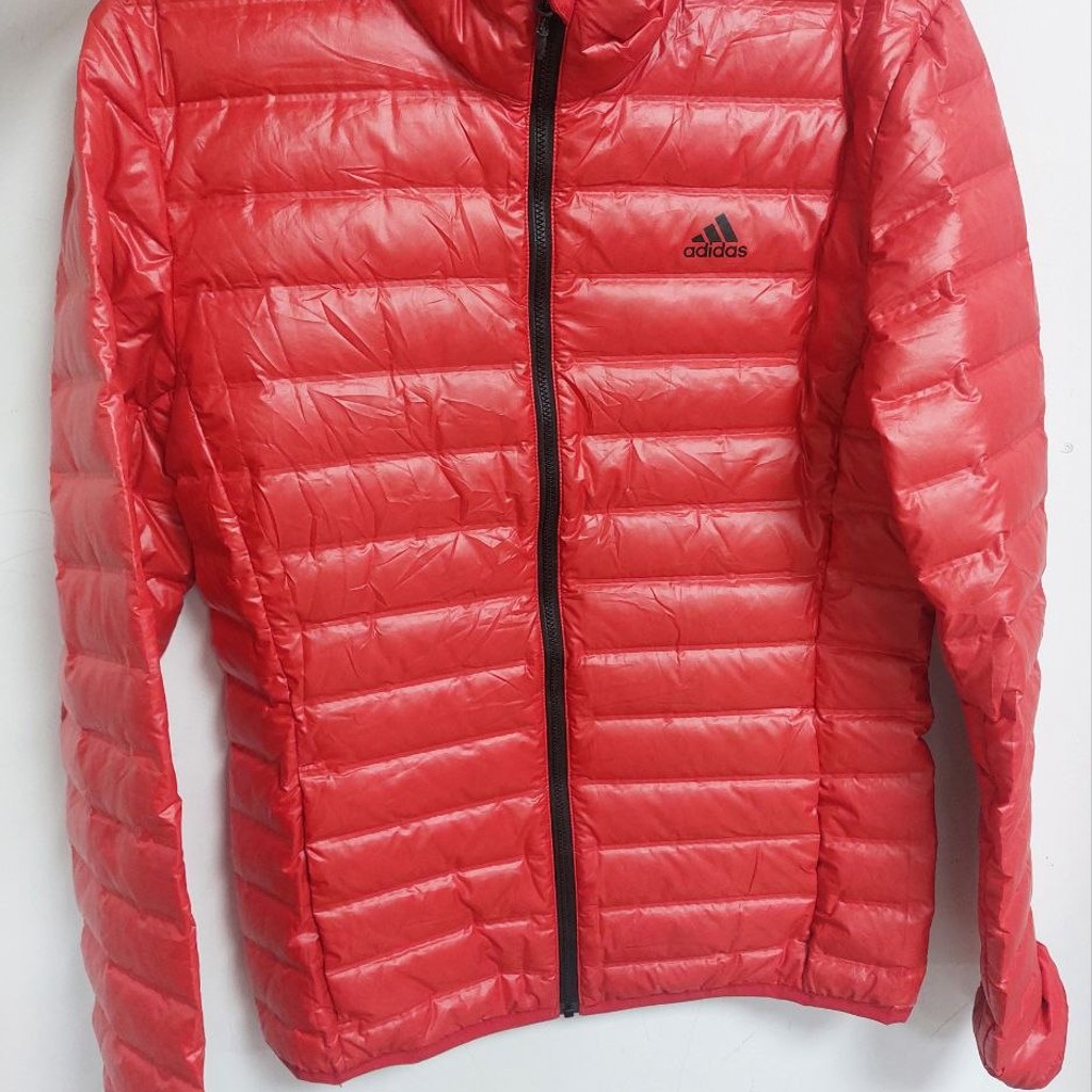 Женская куртка Adidas