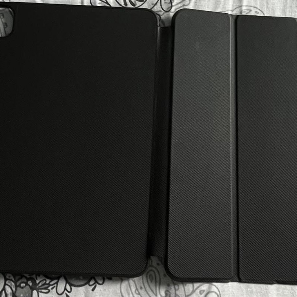 Ipad air M1/M2/M3/M4 pro case