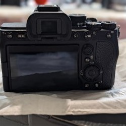Sony Alpha A7 IV - фото 4